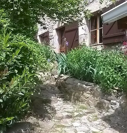 Notre Bergerie Bed & Breakfast *