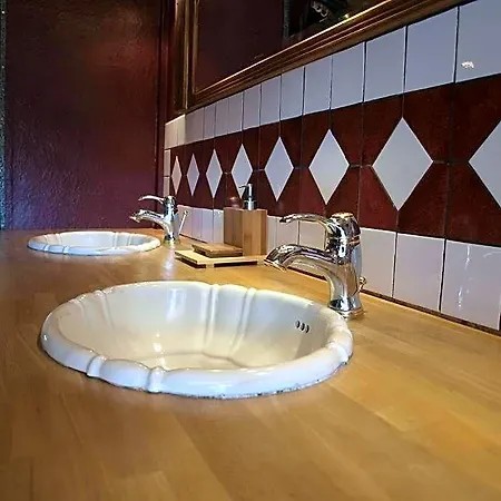 Notre Bergerie Bed and breakfast 4*